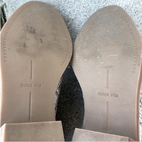 Women’s Dolce Vita Tavin Snakeskin Ankle Boot/Booties.
Size 6.5. Animal print. - Picture 10 of 12